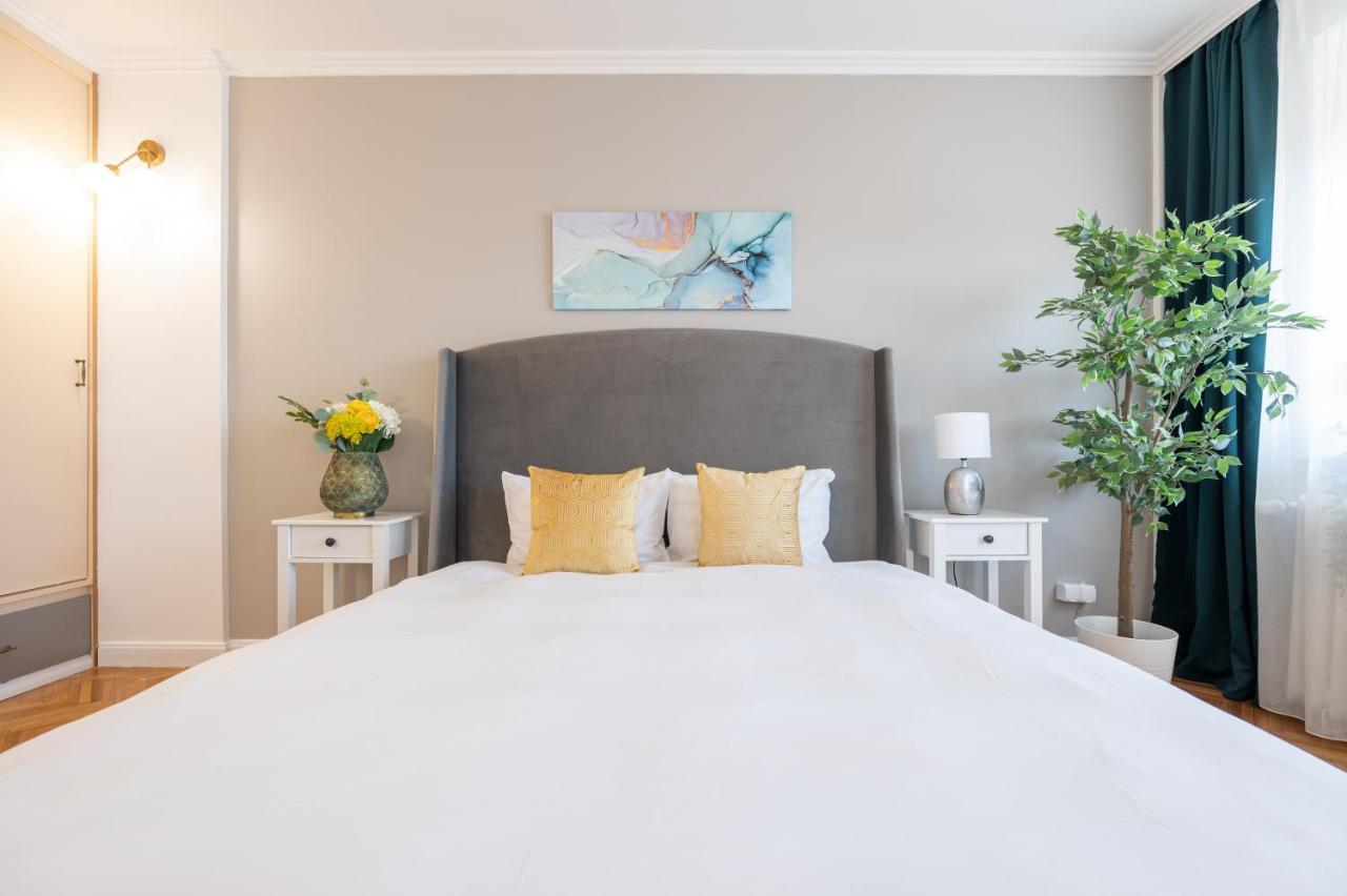 Haga Flat Apartment ออราแด ภายนอก รูปภาพ