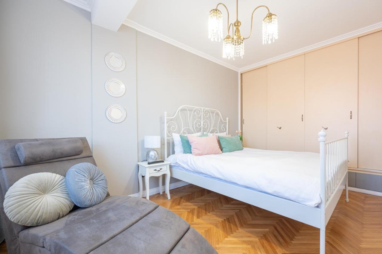 Haga Flat Apartment ออราแด ภายนอก รูปภาพ